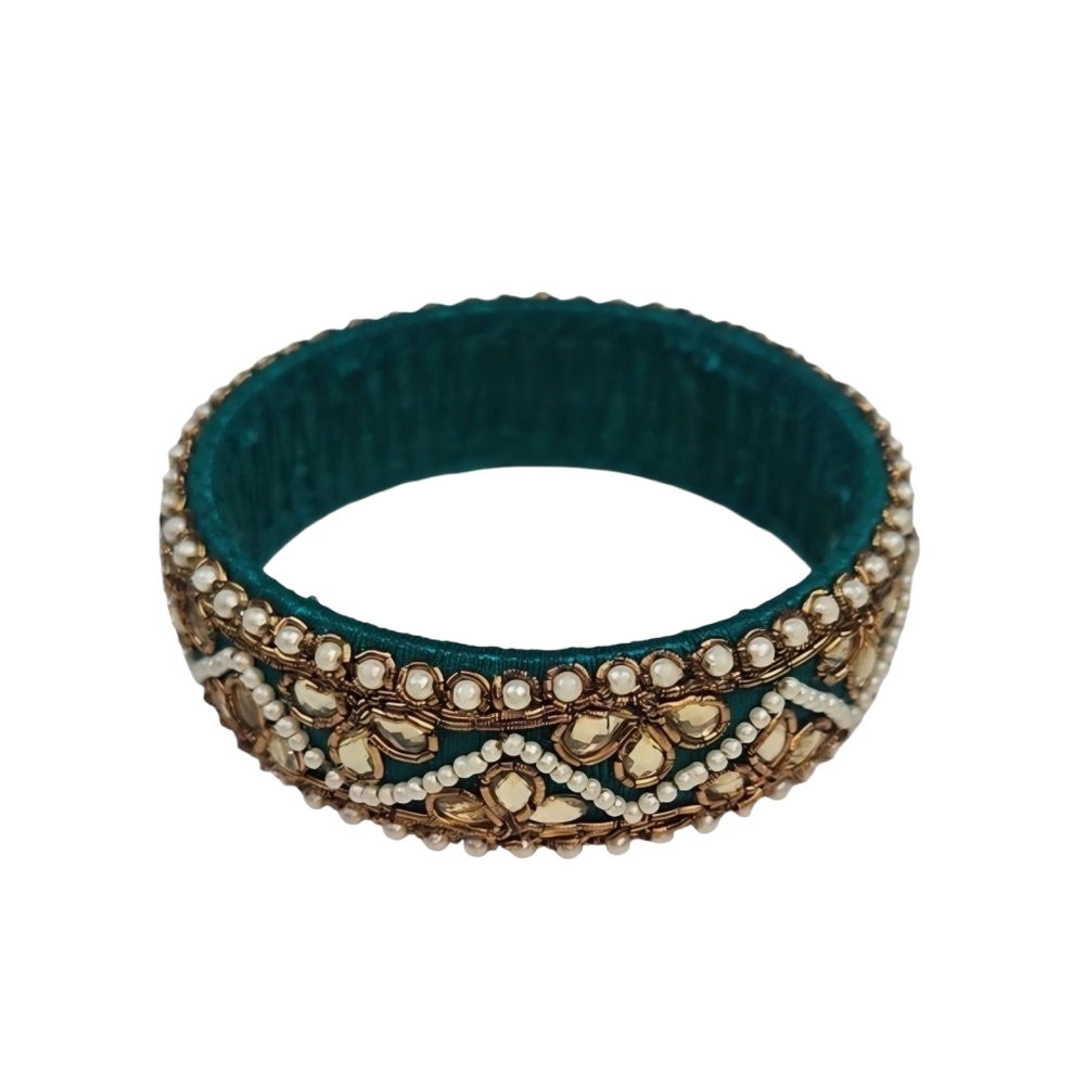 Vintage Beaded Cuff Bangle Bracelet in Golden Cream White Dark Green - Picture 4 of 5